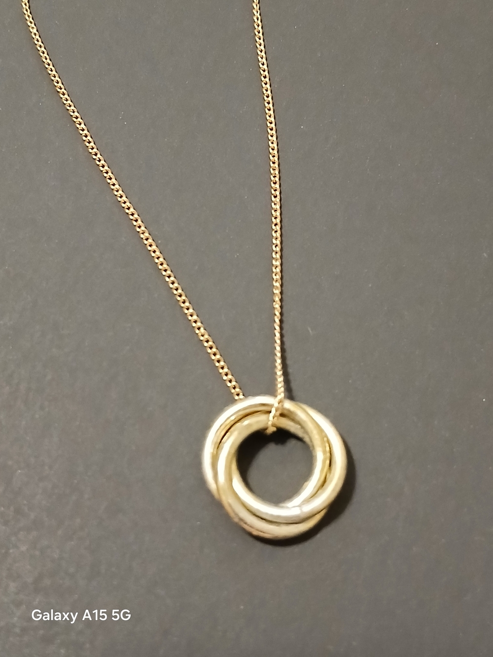Gold Interlocking Circle Pendant Necklace - Women Jewelry